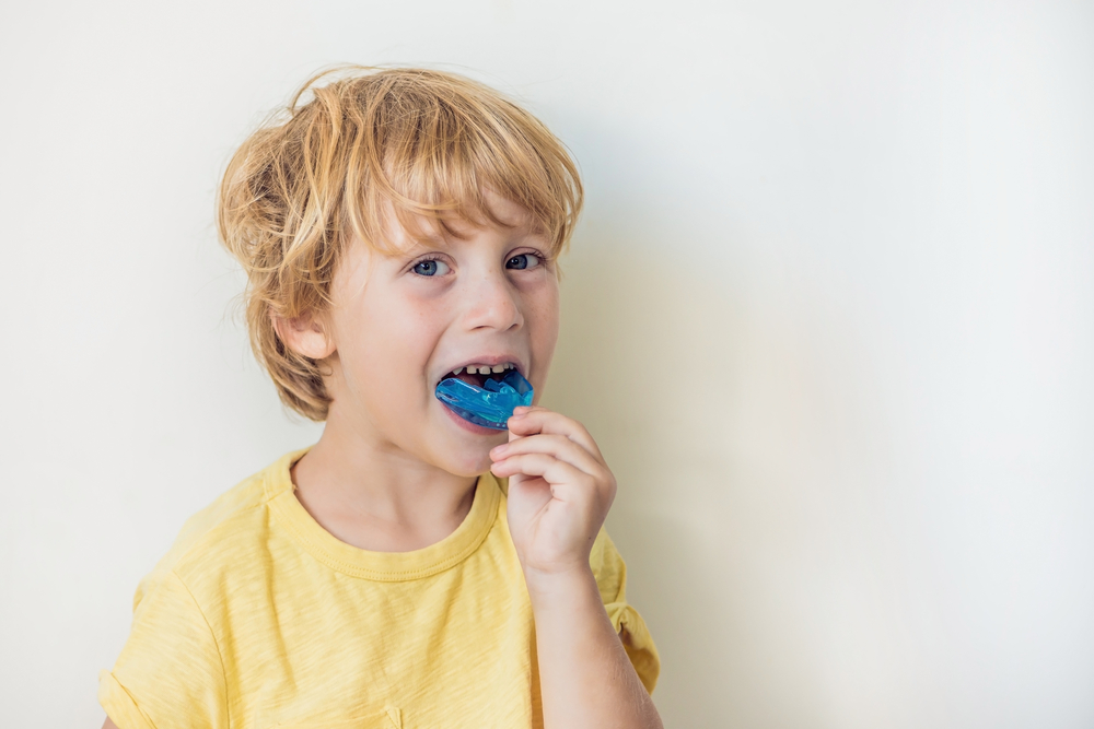 Zgrzytanie zębami u dzieci – jak sobie z nim poradzić?